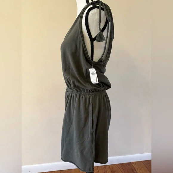Aerie Women's Green Playsuit Romper Size Medium - Picture 4 of 8